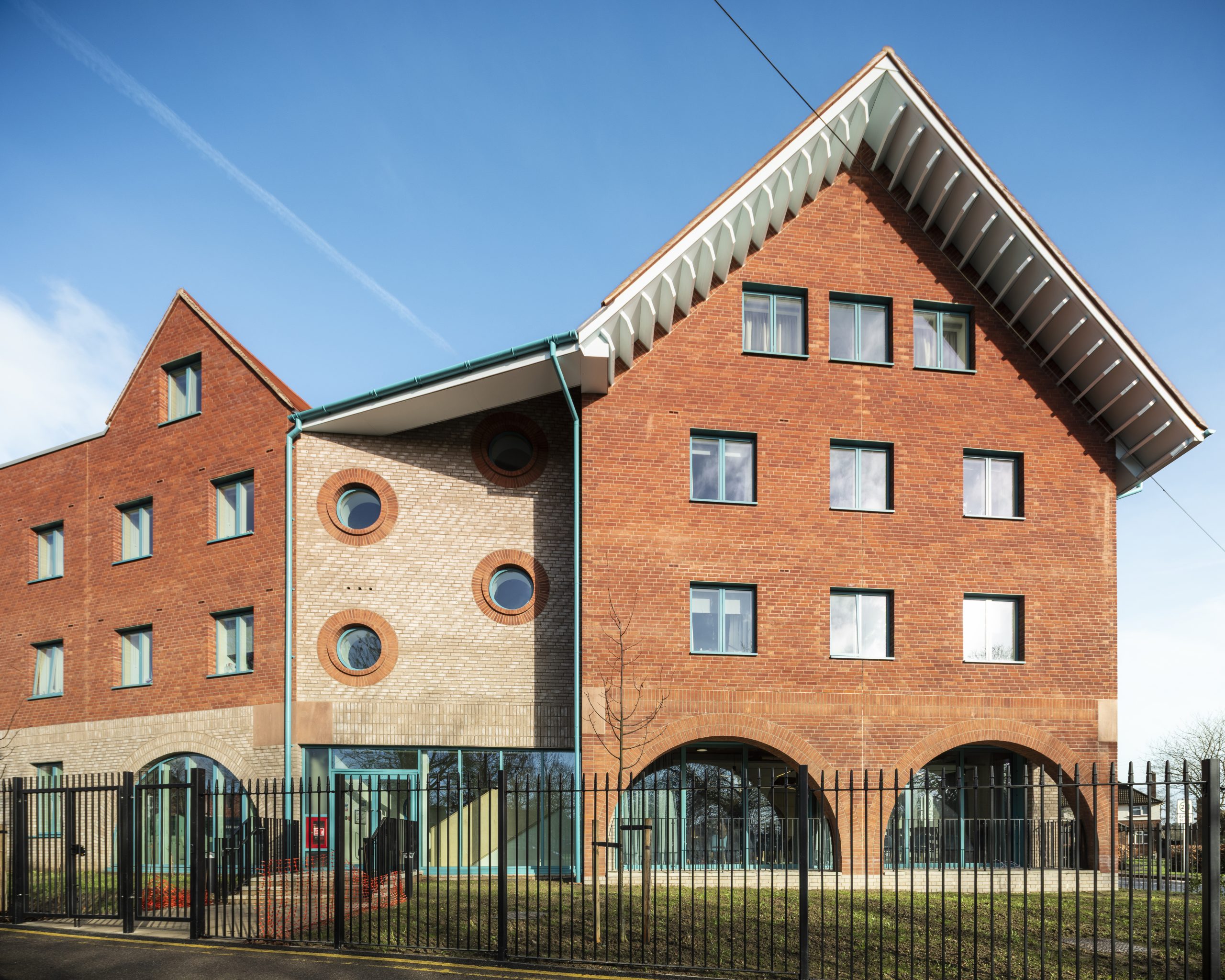 Snyder Building Brentwood school,Essex. Cottrell and Vermeulen Architects