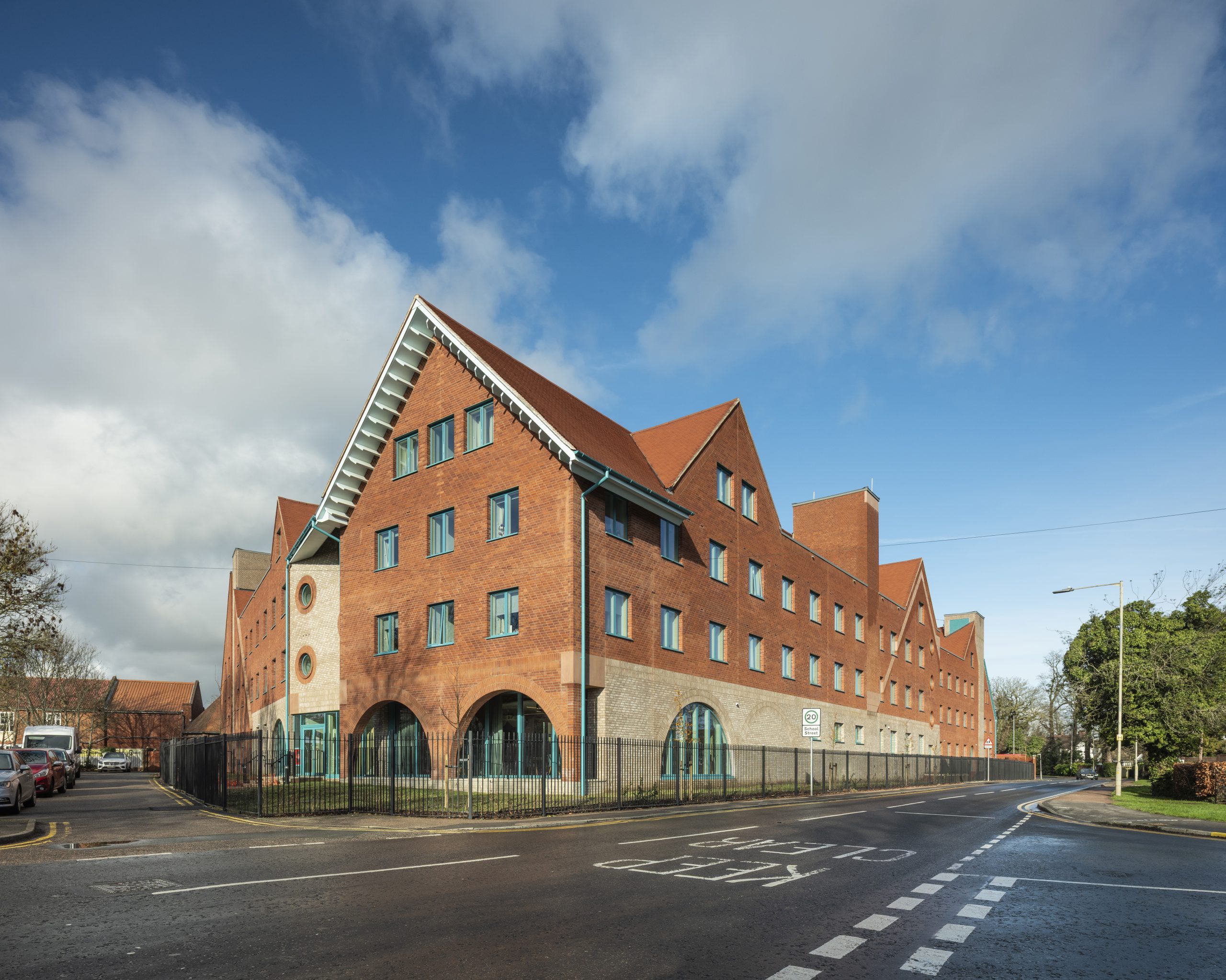 Snyder Building Brentwood school,Essex. Cottrell and Vermeulen Architects